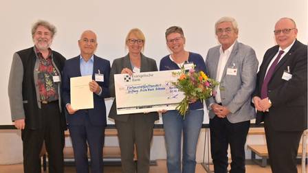 Quelle: ekiba / Hansjörg Fuchs Preisverleihung an die Arche-Noah-Stiftung Ortenau